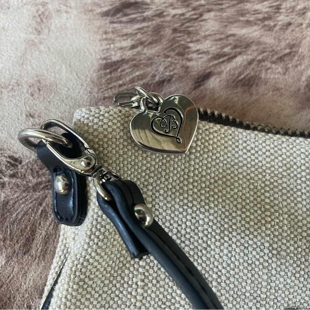 Brighton Scottie Heart Dog Crossbody Bag - Picture 5 of 5